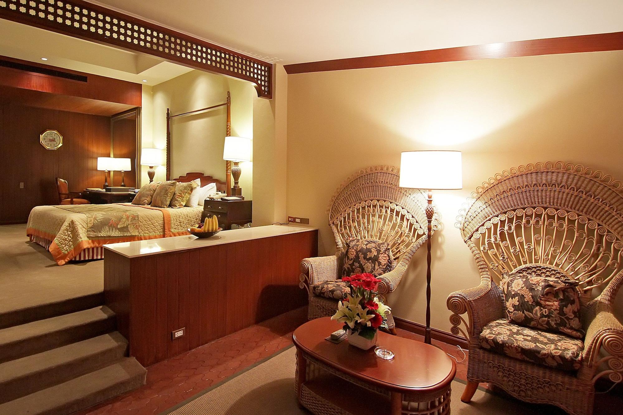The Manila Hotel Exterior foto A suite at the Royal Thai Suite