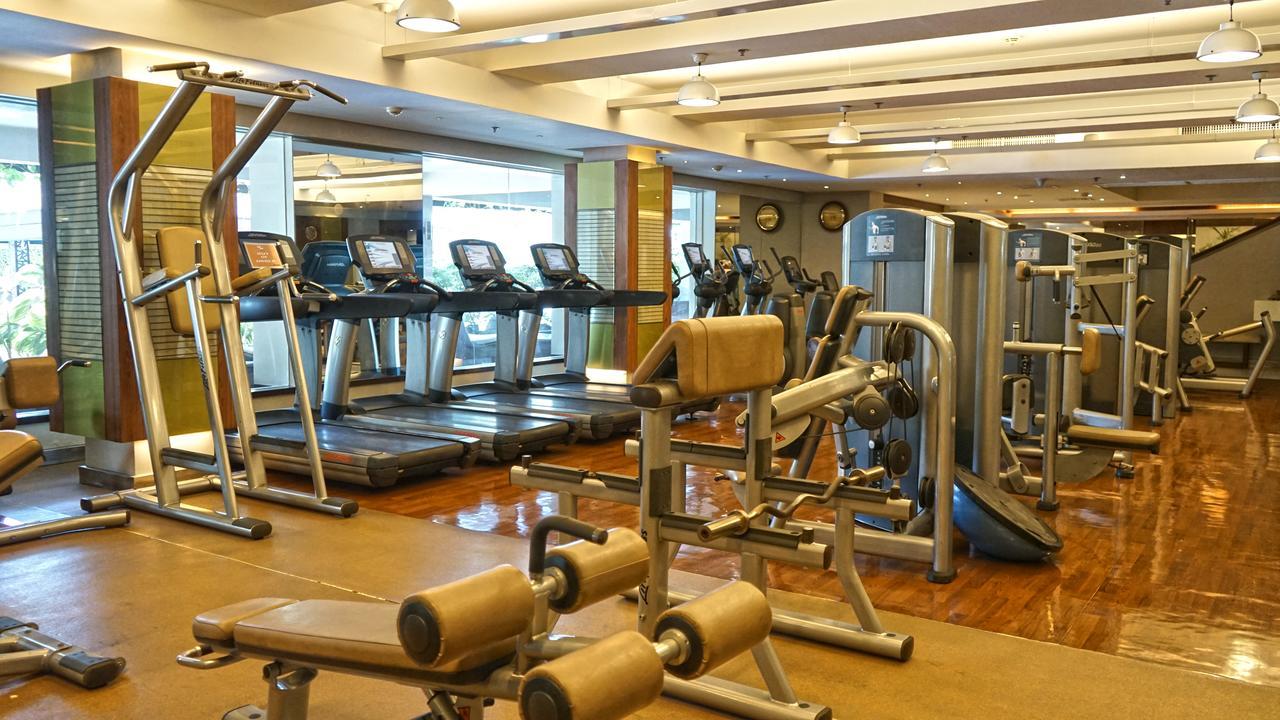 The Manila Hotel Exterior foto A gym in a hotel